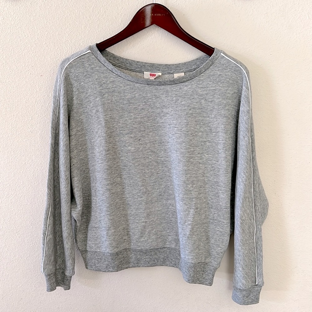 Levi's Gray Long-Sleeve Cropped